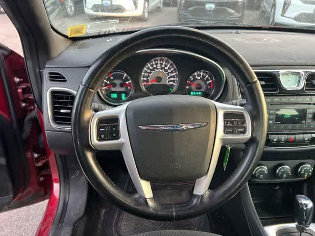 2012 Chrysler 200 Touring