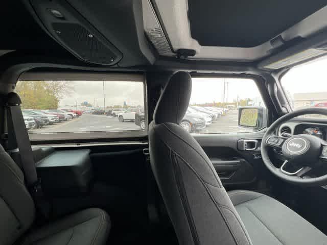 2027 Jeep Wrangler WRANGLER 2-DOOR WILLYS