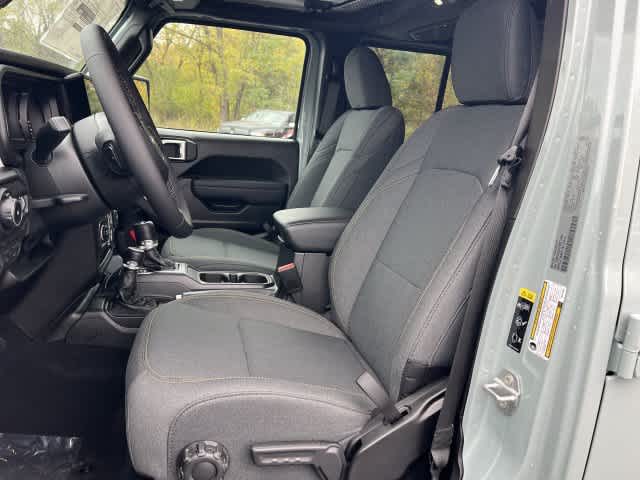 2027 Jeep Wrangler WRANGLER 4-DOOR SPORT S