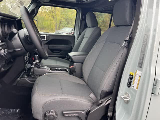 2027 Jeep Wrangler WRANGLER 4-DOOR SPORT S