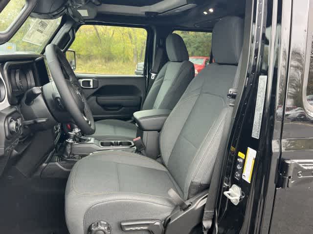 2027 Jeep Wrangler WRANGLER 4-DOOR SPORT S