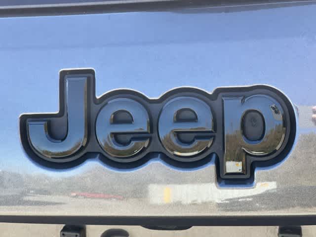 2021 Jeep Grand Cherokee Laredo X 4x4