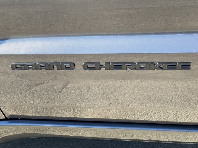 2021 Jeep Grand Cherokee Laredo X 4x4