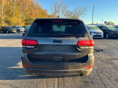 2021 Jeep Grand Cherokee Laredo X 4x4