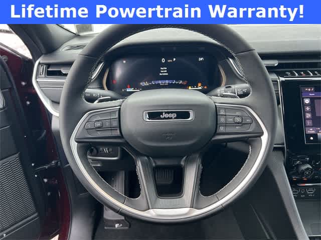 2025 Jeep Grand Cherokee GRAND CHEROKEE LAREDO X 4X4