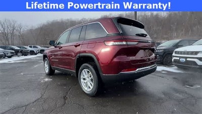 2025 Jeep Grand Cherokee GRAND CHEROKEE LAREDO X 4X4