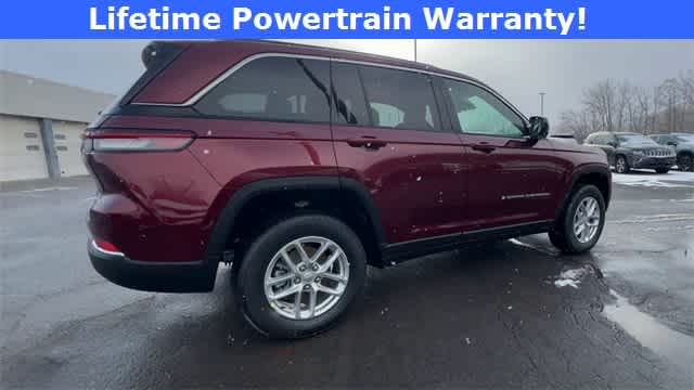 2025 Jeep Grand Cherokee GRAND CHEROKEE LAREDO X 4X4