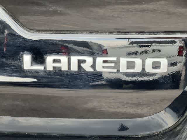 2026 Jeep Grand Cherokee GRAND CHEROKEE LAREDO 4X4