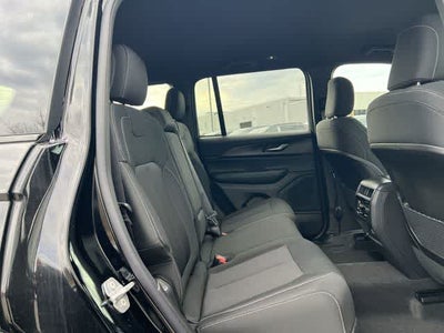 2026 Jeep Grand Cherokee GRAND CHEROKEE LAREDO 4X4