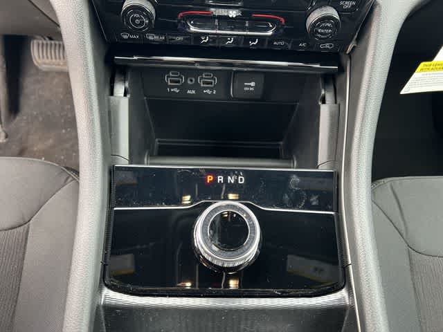 2026 Jeep Grand Cherokee GRAND CHEROKEE LAREDO 4X4