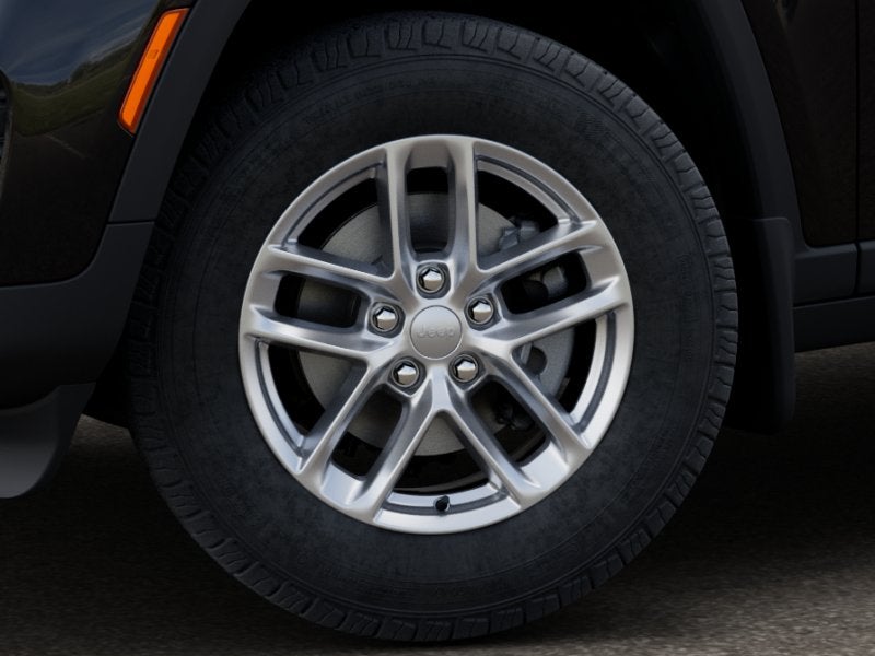 2026 Jeep Grand Cherokee GRAND CHEROKEE LAREDO 4X4