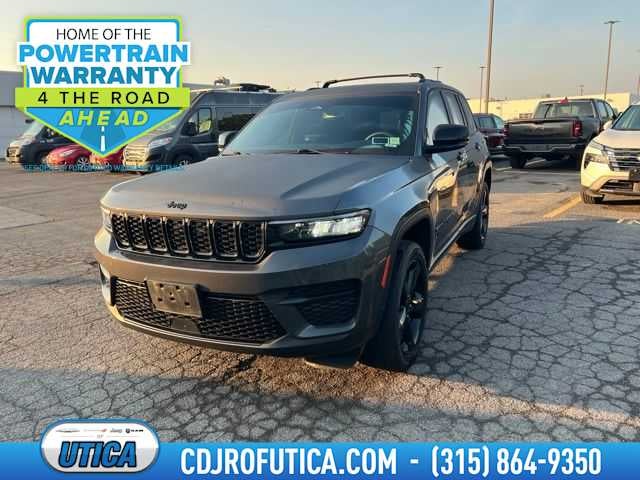 2023 Jeep Grand Cherokee Altitude 4x4