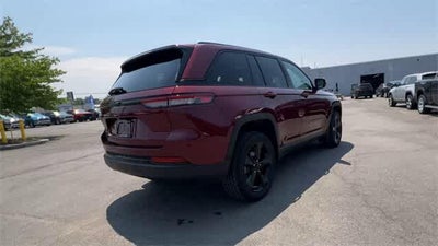 2023 Jeep Grand Cherokee Altitude 4x4