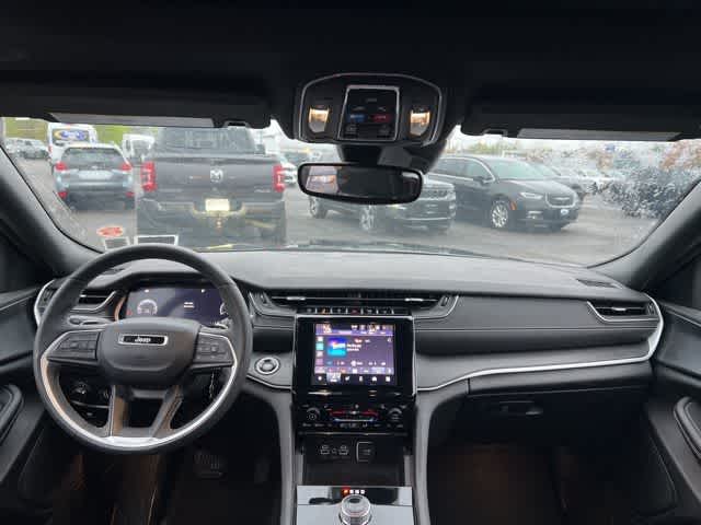 2023 Jeep Grand Cherokee Altitude 4x4
