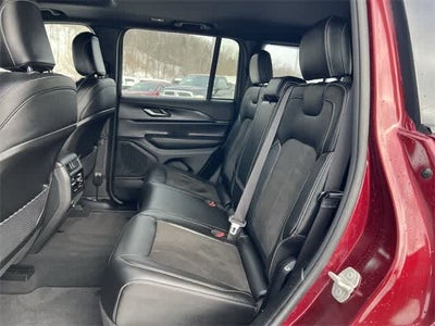 2023 Jeep Grand Cherokee Altitude 4x4