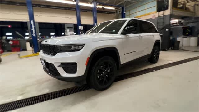 2025 Jeep Grand Cherokee GRAND CHEROKEE ALTITUDE X 4X4