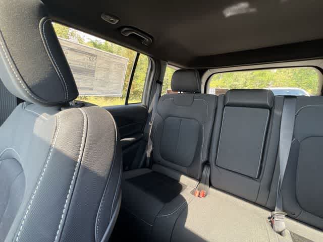 2026 Jeep Grand Cherokee GRAND CHEROKEE LAREDO X 4X4