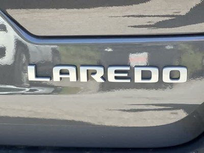 2026 Jeep Grand Cherokee GRAND CHEROKEE LAREDO X 4X4