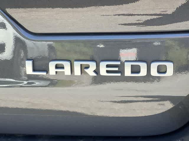 2026 Jeep Grand Cherokee GRAND CHEROKEE LAREDO X 4X4
