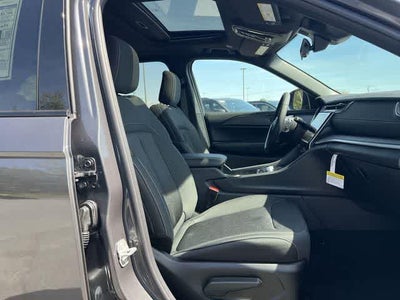 2026 Jeep Grand Cherokee GRAND CHEROKEE LAREDO X 4X4