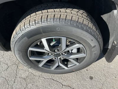 2027 Jeep Grand Cherokee GRAND CHEROKEE LAREDO X 4X4