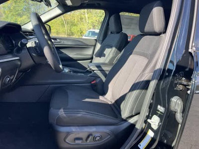 2027 Jeep Grand Cherokee GRAND CHEROKEE LAREDO X 4X4