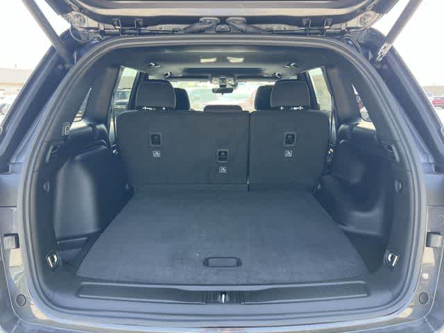 2026 Jeep Grand Cherokee GRAND CHEROKEE LAREDO X 4X4