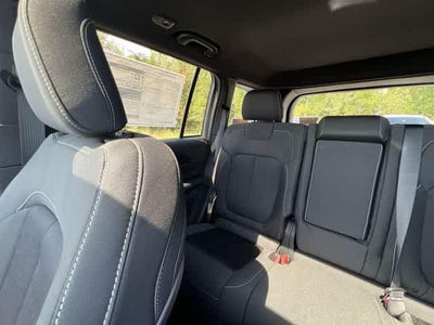 2026 Jeep Grand Cherokee GRAND CHEROKEE LAREDO X 4X4