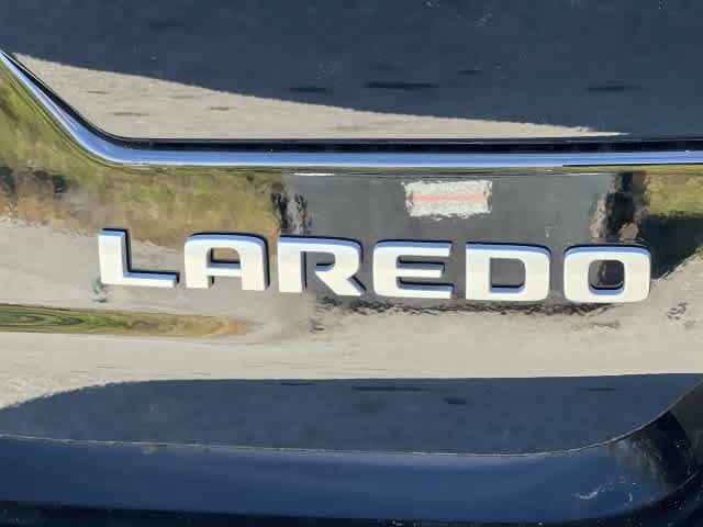 2027 Jeep Grand Cherokee GRAND CHEROKEE LAREDO X 4X4