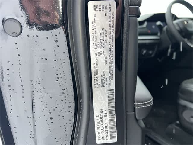 2025 Jeep Grand Cherokee GRAND CHEROKEE ALTITUDE X 4X4