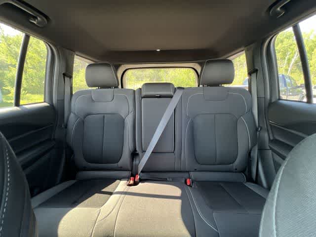 2026 Jeep Grand Cherokee GRAND CHEROKEE LAREDO X 4X4