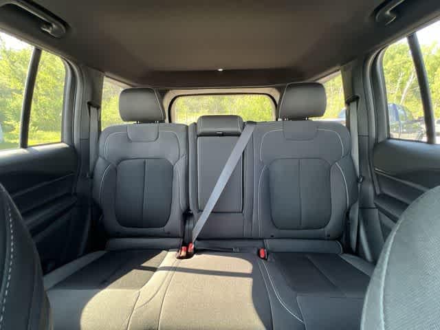 2026 Jeep Grand Cherokee GRAND CHEROKEE LAREDO X 4X4