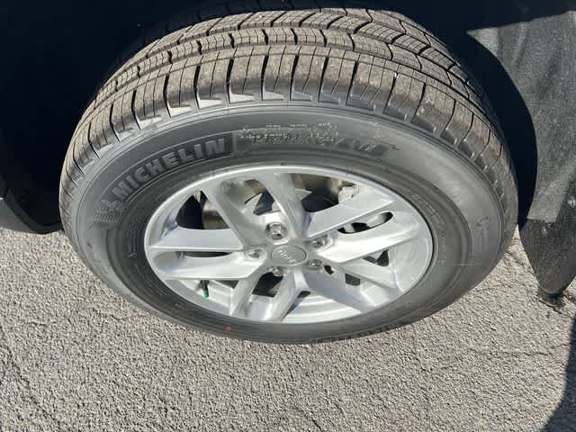 2026 Jeep Grand Cherokee GRAND CHEROKEE LAREDO X 4X4