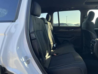2026 Jeep Grand Cherokee GRAND CHEROKEE LAREDO X 4X4