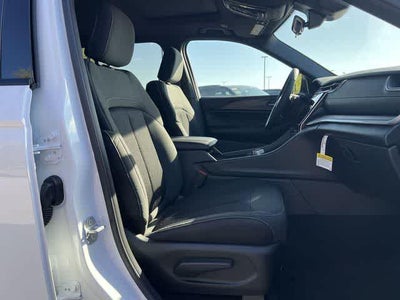 2026 Jeep Grand Cherokee GRAND CHEROKEE LAREDO X 4X4