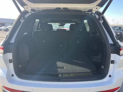 2026 Jeep Grand Cherokee GRAND CHEROKEE LAREDO X 4X4