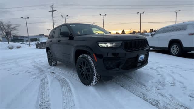 2025 Jeep Grand Cherokee GRAND CHEROKEE ALTITUDE X 4X4