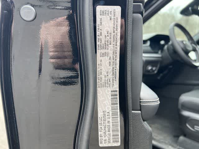 2026 Jeep Grand Cherokee GRAND CHEROKEE LAREDO X 4X4