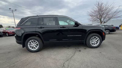 2026 Jeep Grand Cherokee GRAND CHEROKEE LAREDO X 4X4