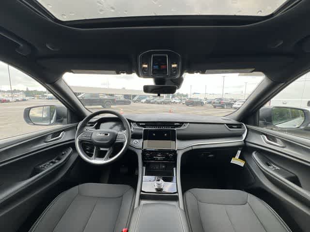 2026 Jeep Grand Cherokee GRAND CHEROKEE LAREDO X 4X4