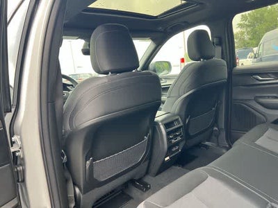 2026 Jeep Grand Cherokee GRAND CHEROKEE LAREDO X 4X4