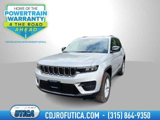 2026 Jeep Grand Cherokee GRAND CHEROKEE LAREDO X 4X4