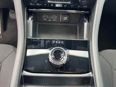 2026 Jeep Grand Cherokee GRAND CHEROKEE LAREDO X 4X4