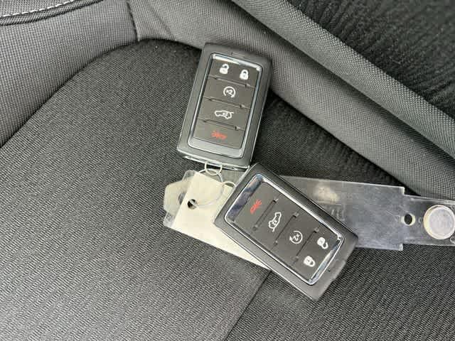 2026 Jeep Grand Cherokee GRAND CHEROKEE LAREDO X 4X4
