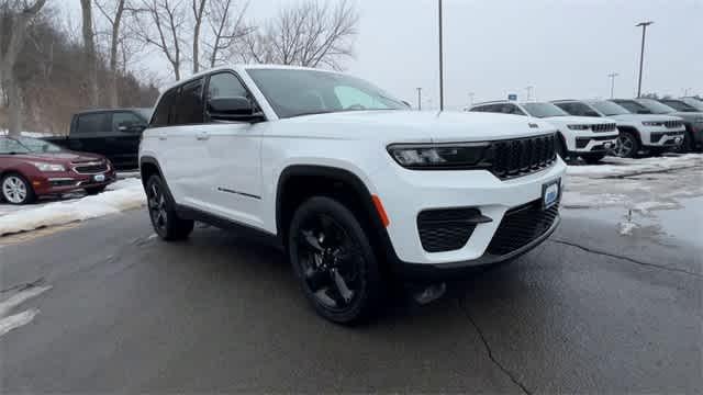 2023 Jeep Grand Cherokee Altitude 4x4