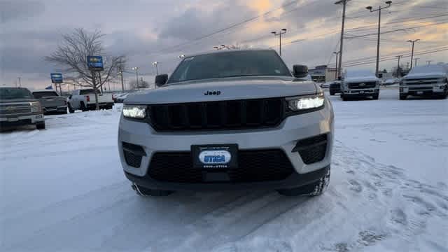 2025 Jeep Grand Cherokee GRAND CHEROKEE ALTITUDE X 4X4