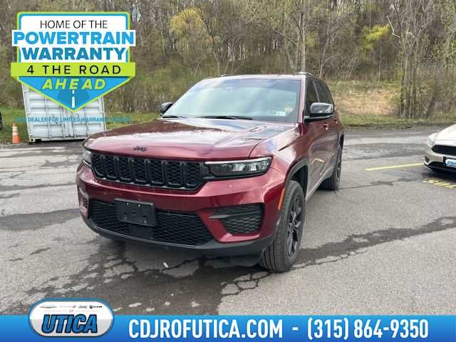 2025 Jeep Grand Cherokee Altitude 4x4