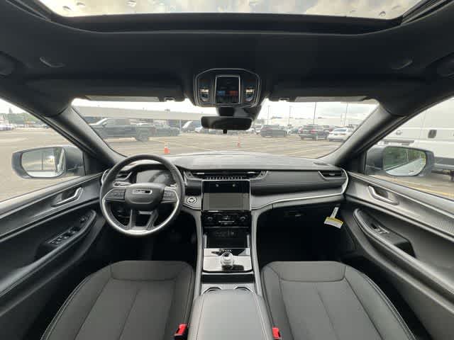 2026 Jeep Grand Cherokee GRAND CHEROKEE LAREDO X 4X4
