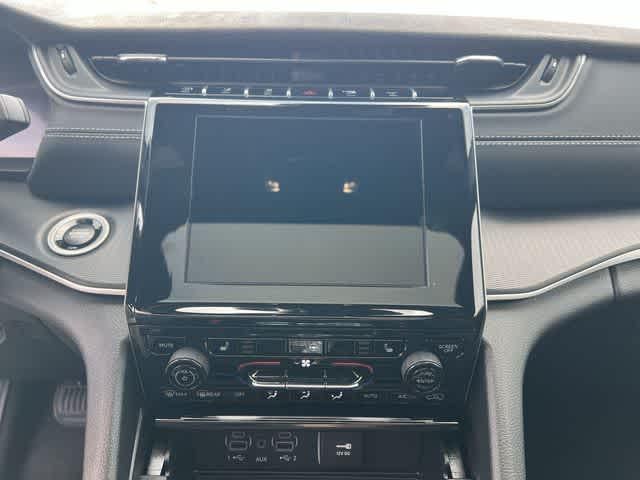 2026 Jeep Grand Cherokee GRAND CHEROKEE LAREDO X 4X4