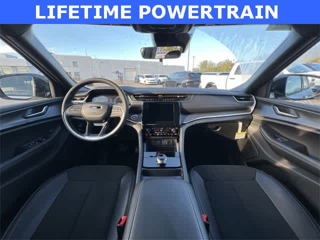 2025 Jeep Grand Cherokee GRAND CHEROKEE ALTITUDE 4X4